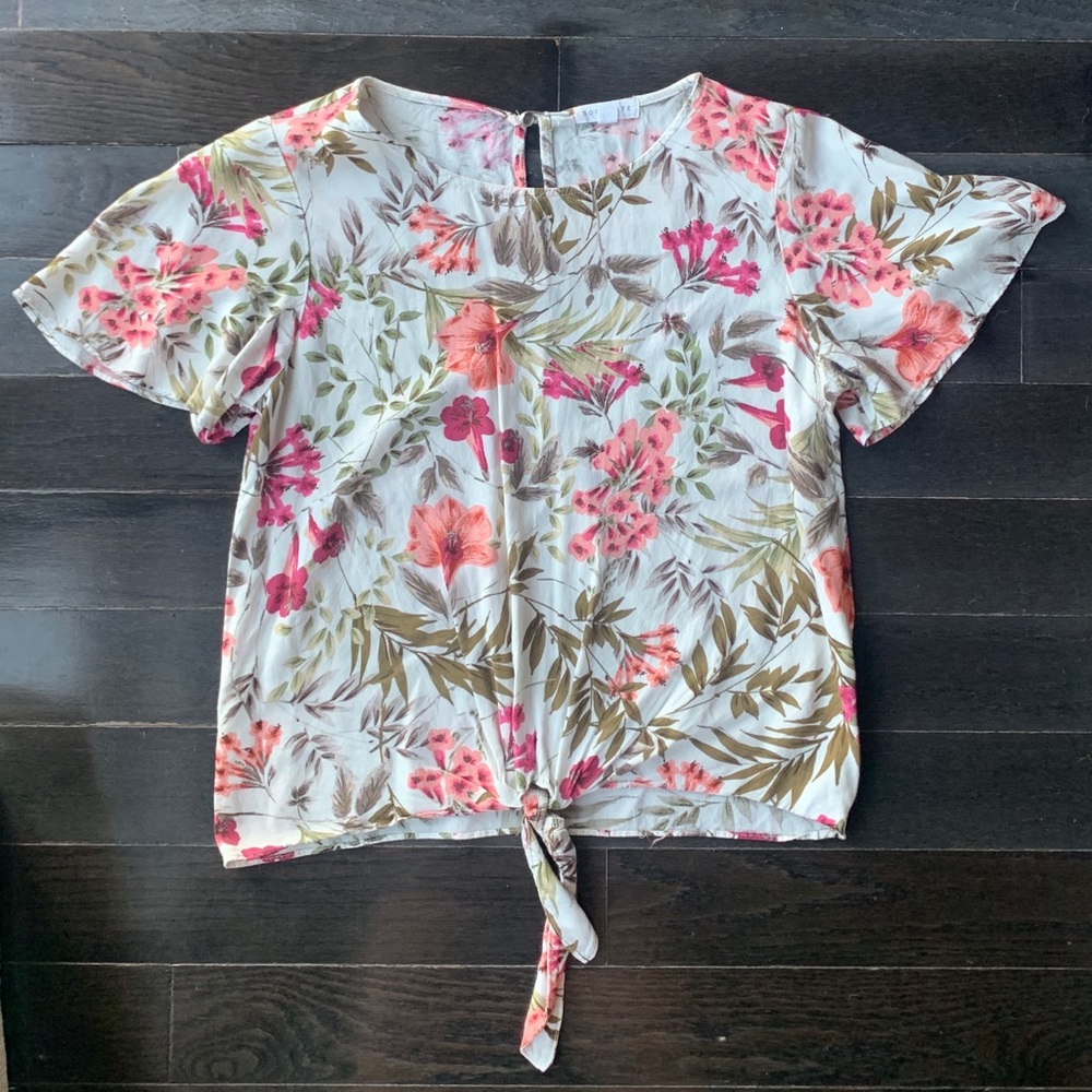 Socialite Floral Top